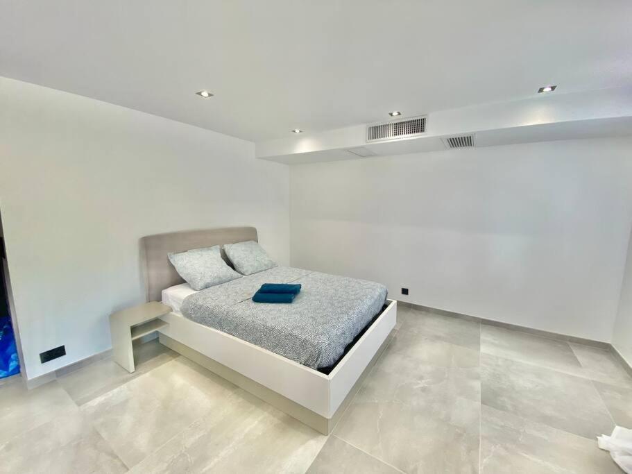 Maria 8/10 Pax Piscine Et Spa Villa